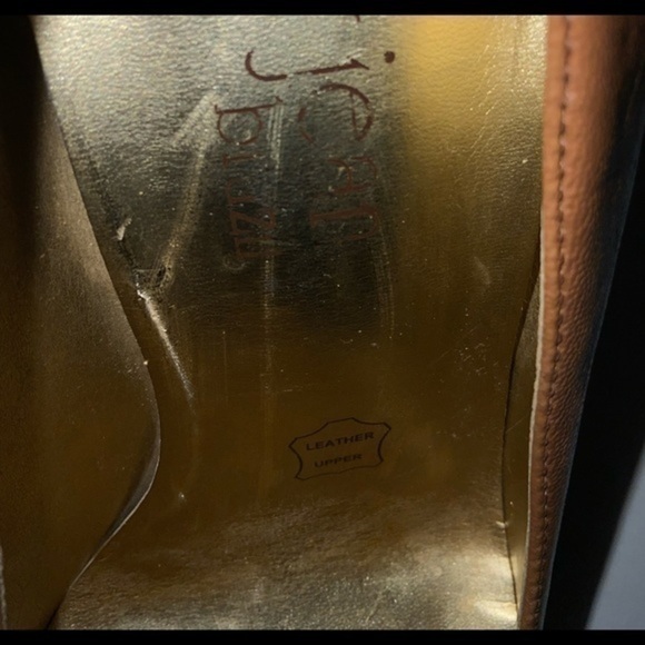 Cathy Jean Heels - Picture 9 of 10